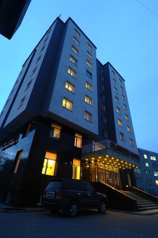 白金酒店 乌兰巴托 外观 照片